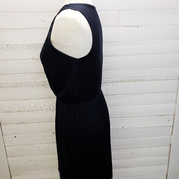 Navy Wrap Dress with white contrasting hem - Picture 2 of 3